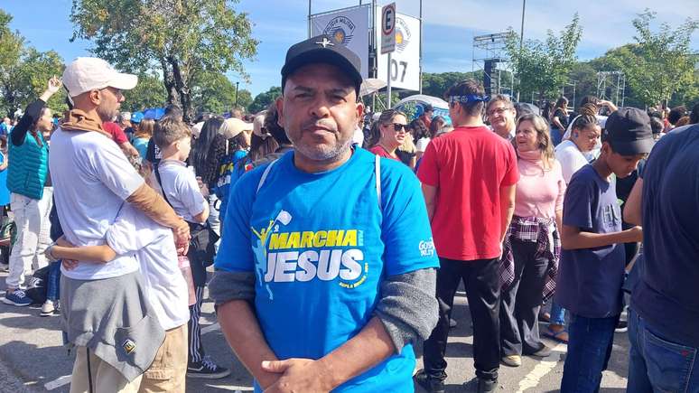 O motorista Alexandre da Silva participa da Marcha para Jesus desde as primeiras edições do evento