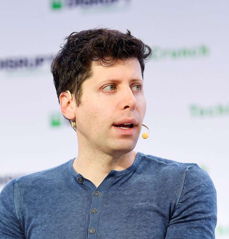 Sam Altman has gained strength behind the scenes at OpenAI after a quick exit, the website says (Image: Steve Jennings/TechCrunch/CC-2.0) Sam Altman has gained strength behind the scenes at OpenAI after a quick exit, the website says (Image: Steve Jennings/TechCrunch/CC-2.0)