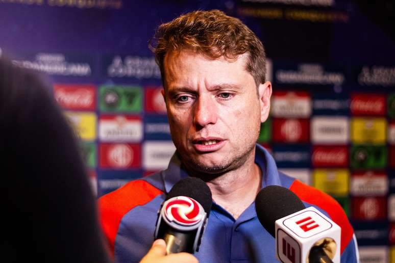 Seabra destaca primeiro lugar.