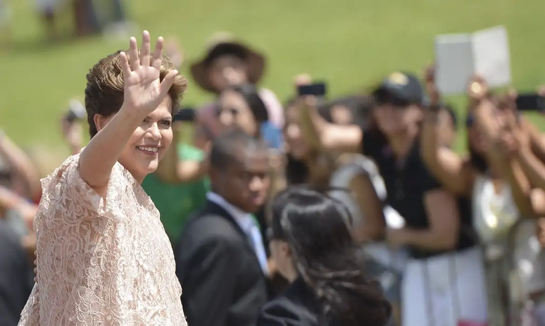 Dilma Rousseff foi a primeira e única mulher eleita presidente no Brasil 