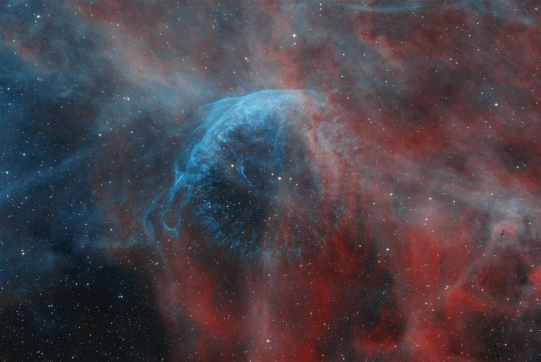NASA Highlight: Stars and cosmic clouds are the astrophotos of the day