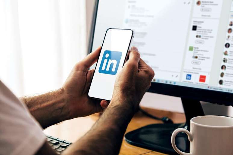 LinkedIn permite interações com diversos setores 