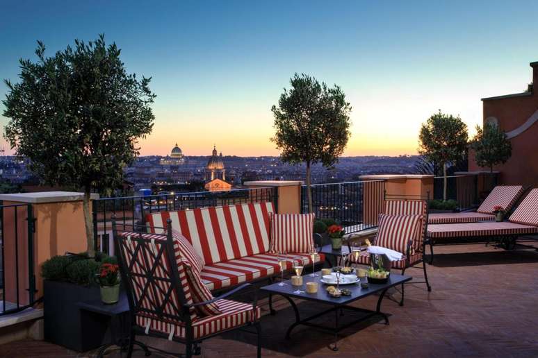 Hora feliz: a um pulo da Piazza di Spagna, o Cielo Bar é um refúgio dentro do Hotel de la Ville