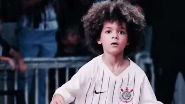 Lucas Flora, fenômeno de apenas 10 anos, trocou o Corinthians pelo Palmeiras