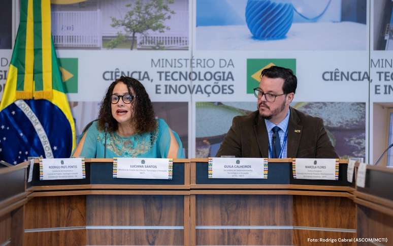 Ministra participa do Lan&ccedil;amento do Novo FormP&D - Lei do Bem