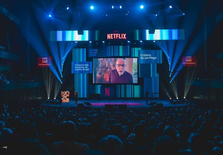 Livro de Paulo Coelho vai virar minissérie na Netflix