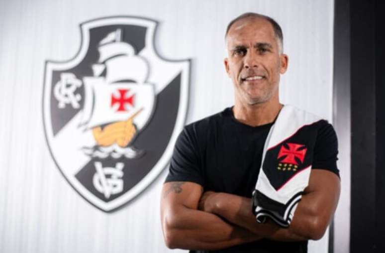 Vasco announces Felipe as technical director