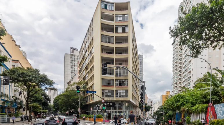 Edifício Virgínia, ícone dos anos 50, tem projeto de restauração em andamento liderado pela incorporadora SomaUma – Projeto: Augusto Bellucci | Foto: Rafael d’Andrea/CASACOR