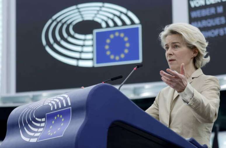 Centristas garantiram 186 assentos no Parlamento Europeu
