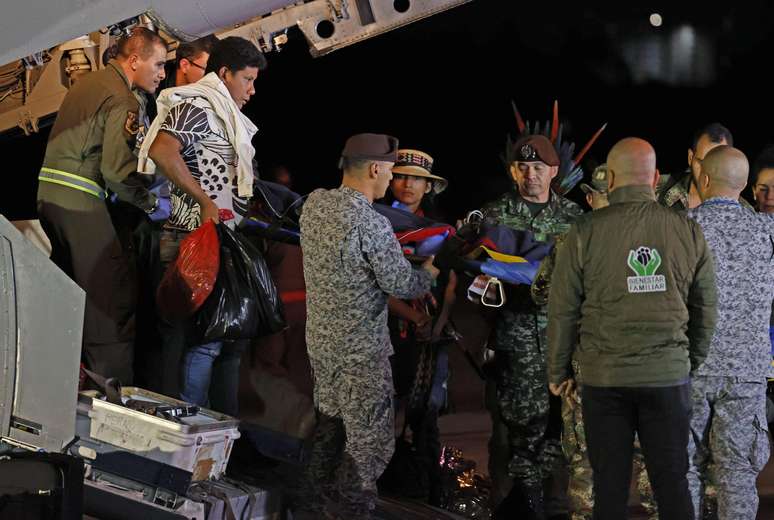 Logo após o resgate, as crianças foram levadas para a base militar de San José del Guaviare