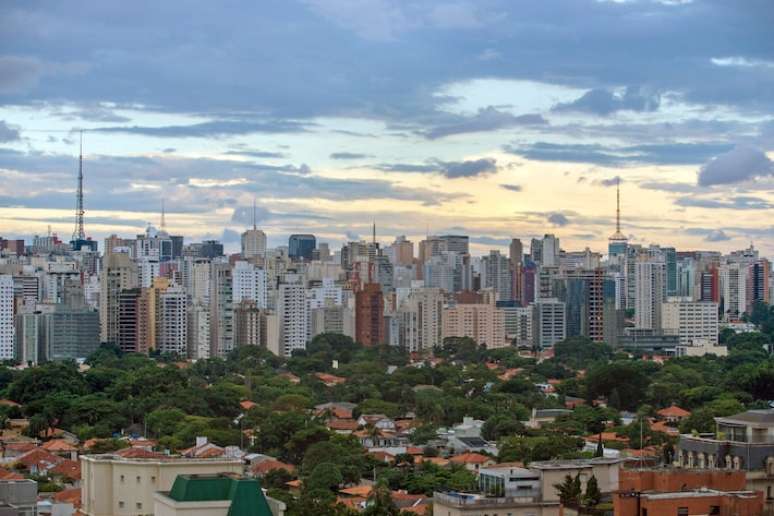 Em 2023, foram lançados 36,8 mil imóveis econômicos e 36,4 mil de outros mercados em São Paulo.