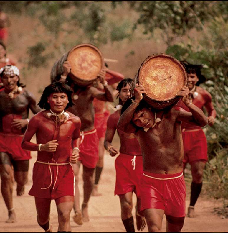 Imagens foram colhidas pelo fotógrafo japonês ao longo da década de 1990