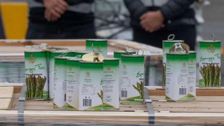 Os 'aspargos finos' enlatados no Peru tinham coca&iacute;na l&iacute;quida, que seria comercializada na Europa.
