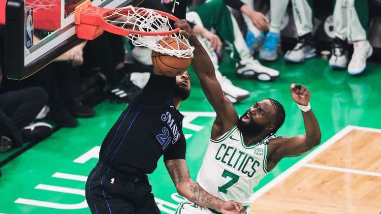 Dallas Mavericks x Boston Celtics 