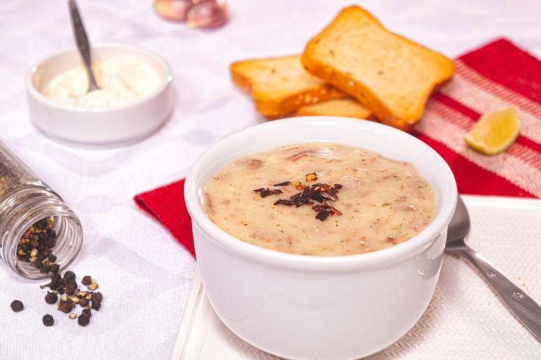 Caldo de mandioca