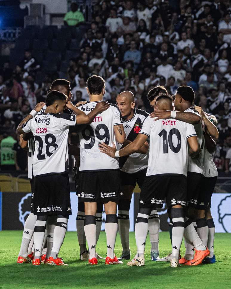 The journalist criticizes Vasco’s performance: ‘No player on the pitch’
