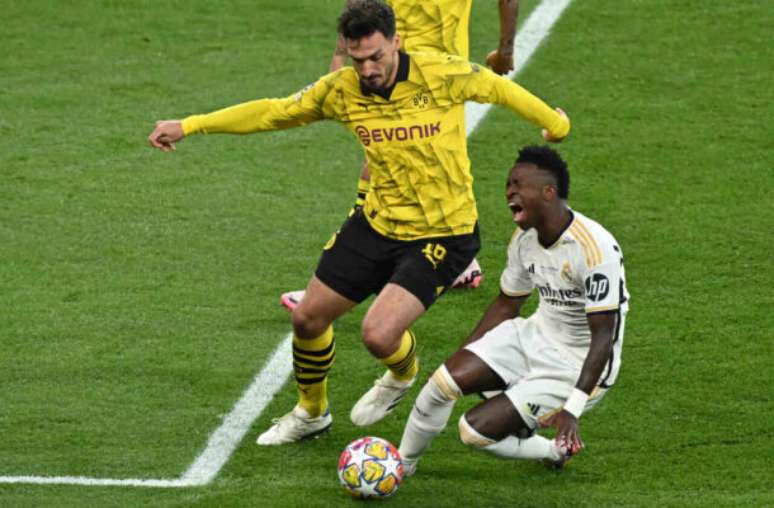 Justin Tallis/AFP via Getty Images - Legenda: Hummels foi vice da Champions na última temporada