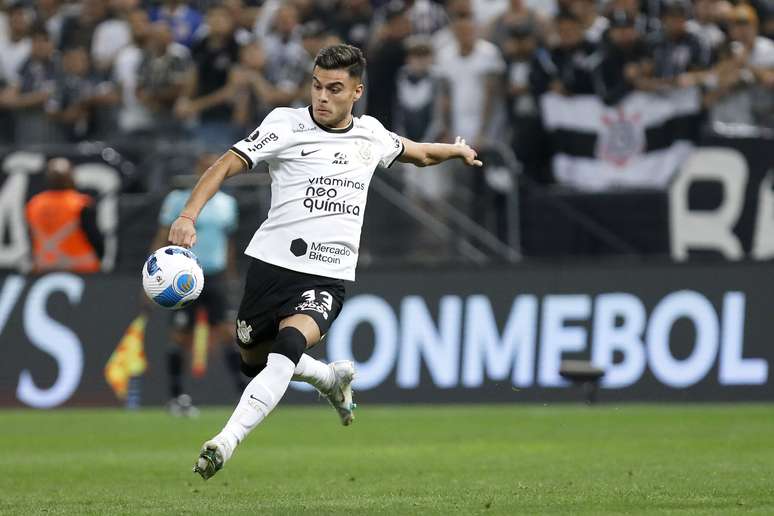 Fausto Vera em ação pelo Corinthians 