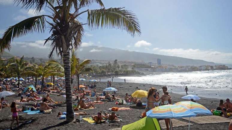 Praia em Tenerife, Ilhas Canárias, Espanha