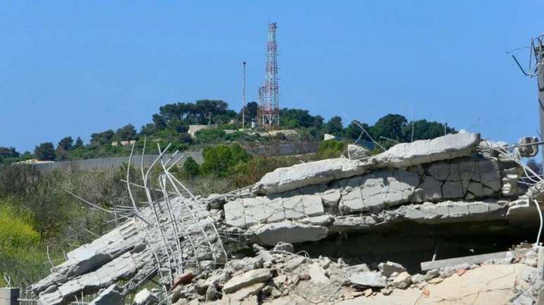 O posto militar israelense de Hanita fica a cerca de 2 km de Alma al-Shaab