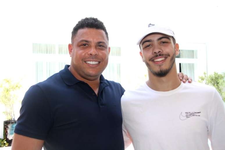 Ronaldo Fenômeno e o filho, o DJ Ronald