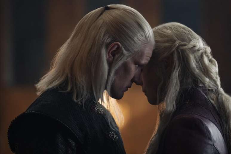O Príncipe Daemon (Matt Smith) é o principal aliado da rainha Rhaenyra (Emma D'Arcy)