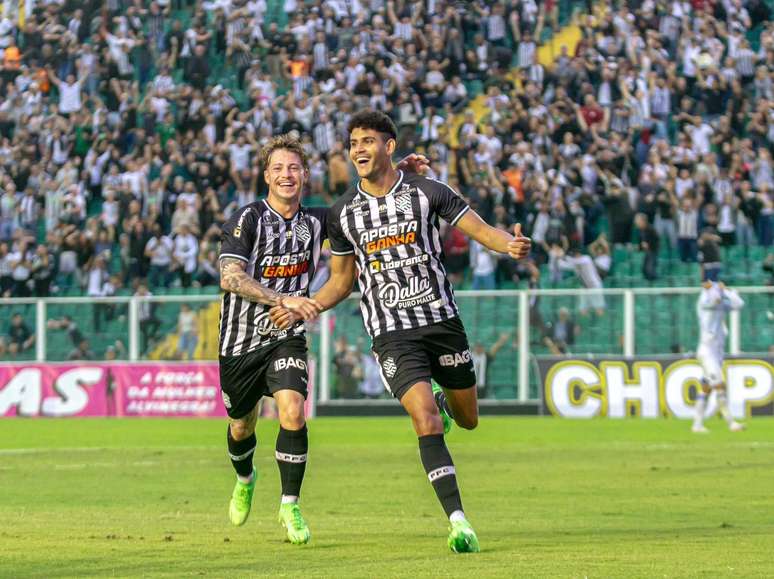 Figueirense volta a vencer pela Série C 