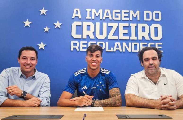 Gustavo Aleixo/Cruzeiro - Legenda: Kaio Jorge assinou contrato com o Cruzeiro até 2029