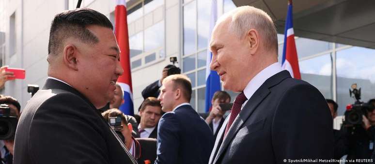Aliança desafia o Ocidente: Kim e Putin durante último encontro de ambos na Rússia em 2023