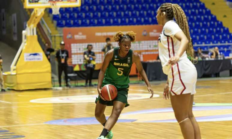 brasil basquete feminino sub-18 (1) (1)