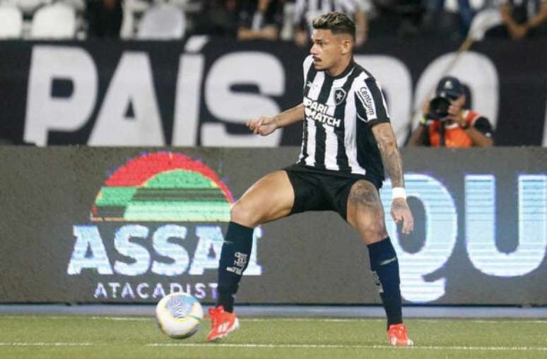 Tiquinho se torna desfalque no Glorioso –