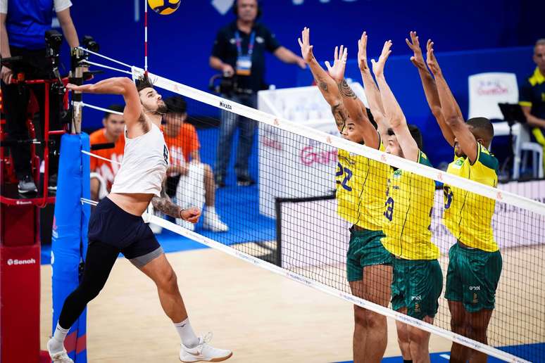 Brasil tropeçou contra os Estados Unidos na VNL