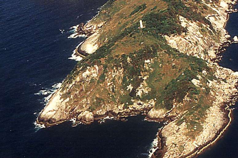 Ilha de Queimada Grande, imagem aérea