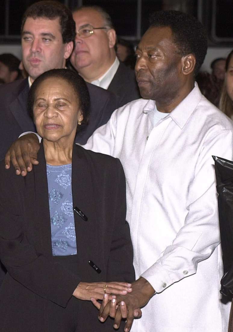 Mãe de Pelé, dona Celeste Arante morreu nesta sexta, aos 101 anos