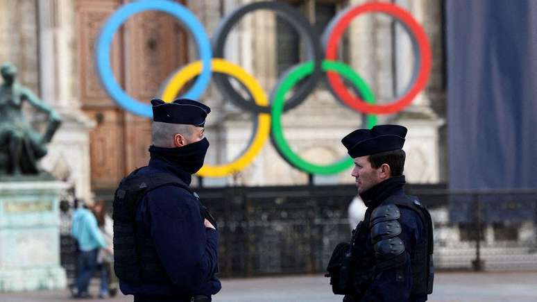 Sede das Olimpíadas de 2024, França reforçará segurança no país para evitar ataques terroristas
