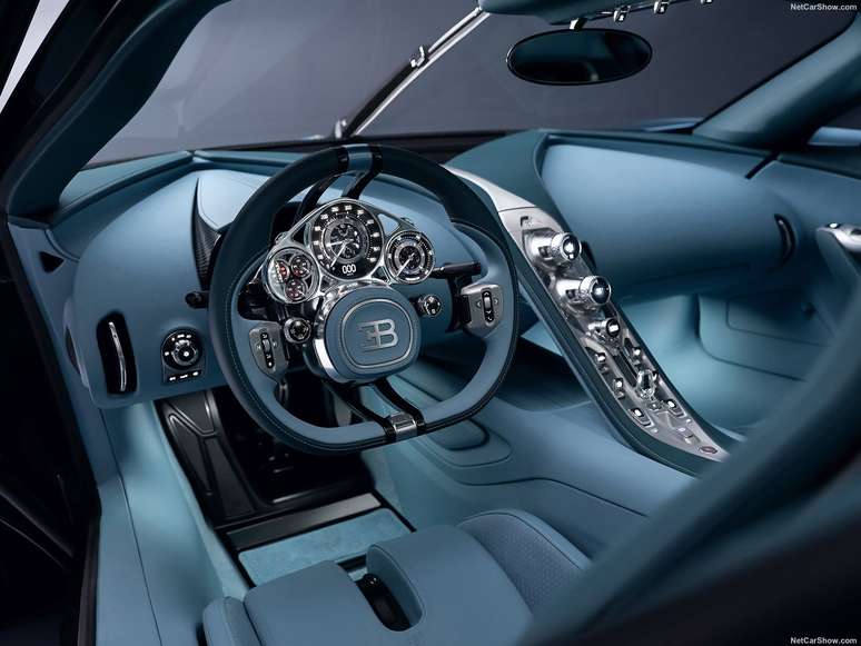 Painel do recém-mostrado Bugatti Tourbillon é tão preciso quanto o de um relógio suíço