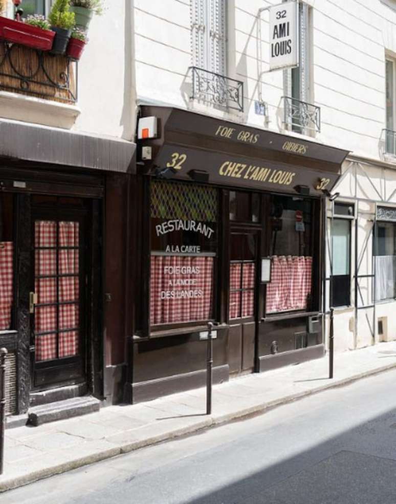 Restaurante francês Chez L’Ami Louis, em Paris, foi adquirido pelo grupo LVMH, que detém as marcas de luxo tais como a Louis Vuitton e Möet et Chandon, e é controlado por Bernard Arnault, terceiro bilionário mais rico do mundo