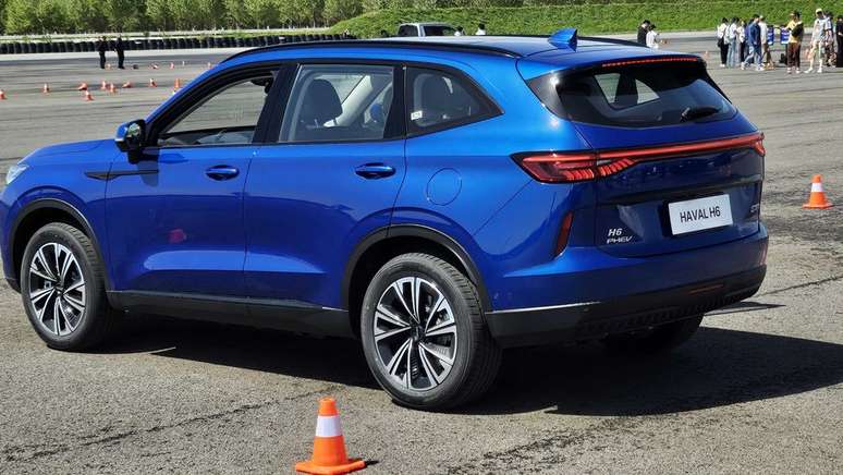 Haval H6 PHEV19 foi apresentado na China, antes do Salão de Pequim (Imagem: Paulo Amaral/Canaltech)