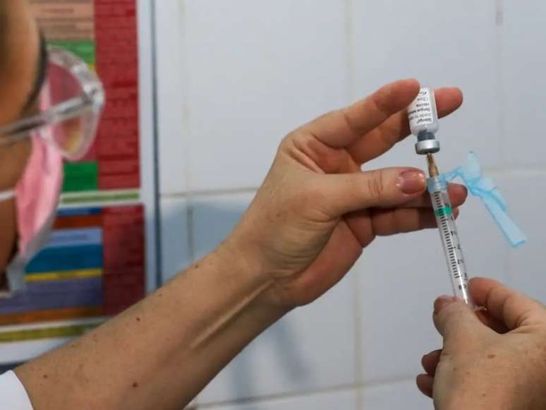 Vacinação contra dengue iniciou em fevereiro