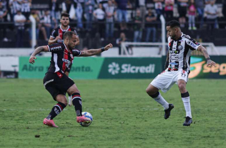 Botafogo e Operário travaram duelo em Ribeirão Preto –