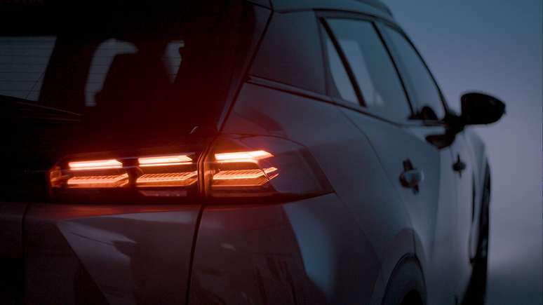 Teaser do novo Peugeot 2008