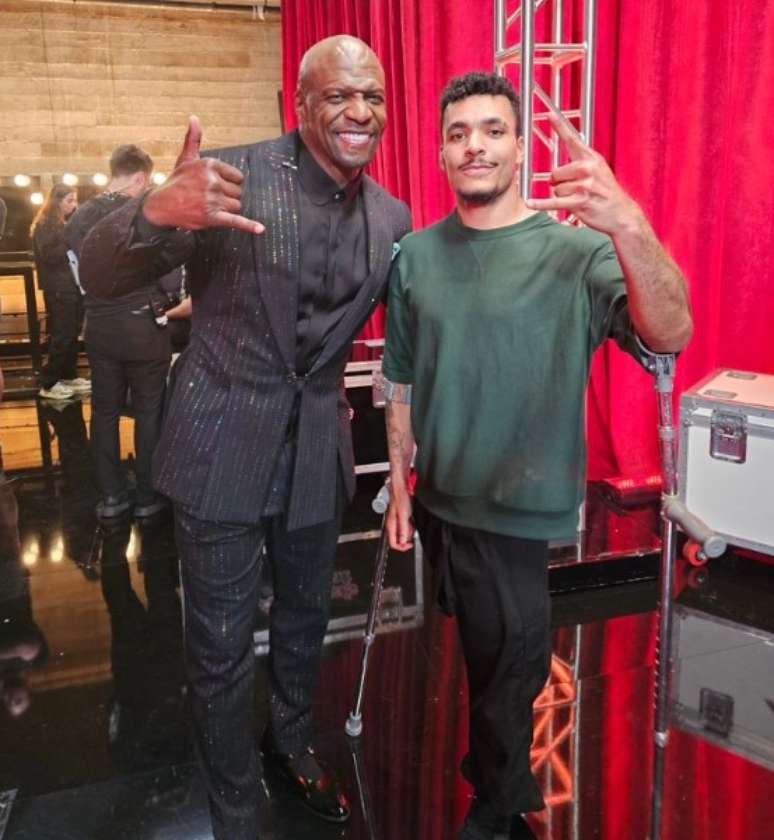 Samuka com o apresentador do America´s Got Talent, o ator Terry Crews, o Julius, de Todo Mundo Odeia o Chris