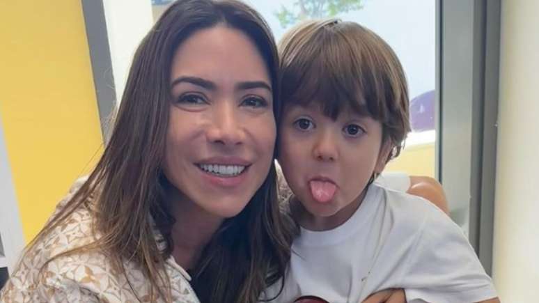 Patricia Abravanel e o filho caçula