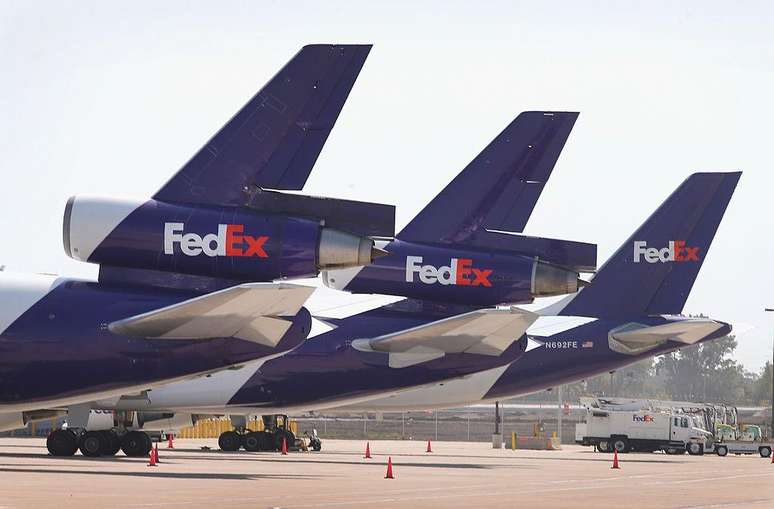 Com uma frota de quase 700 aviões, a FedEx opera em 220 países e territórios em todo o mundo