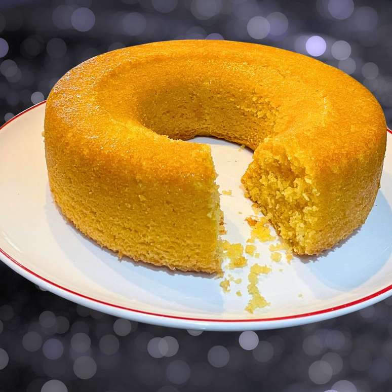 BOLO DE MILHO DE LATA SEM TRIGO