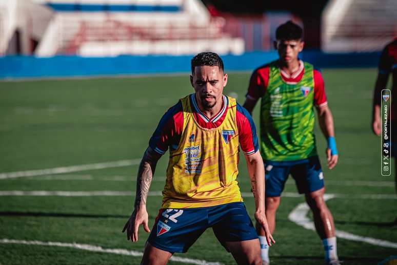 Yago Pikachu em treino pelo Fortaleza. 