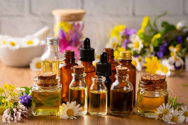 A aromaterapia promove o bem-estar físico e mental