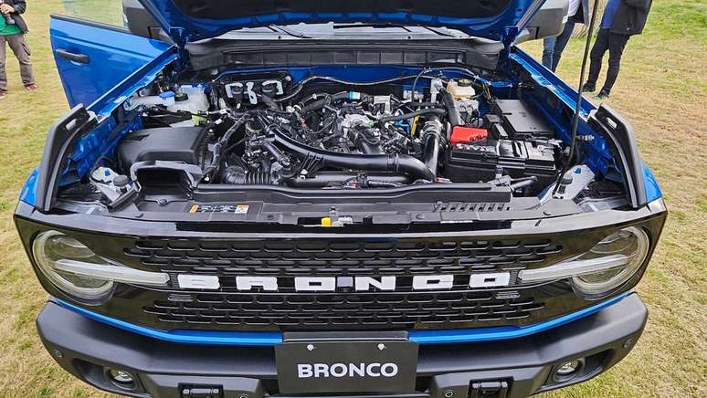 Motor 2.7 V6 Ecobosst do novo Ford Bronco é o mesmo que equipa uma versão da Ford F-150 nos Estados Unidos (Imagem: Paulo Amaral/Canaltech)