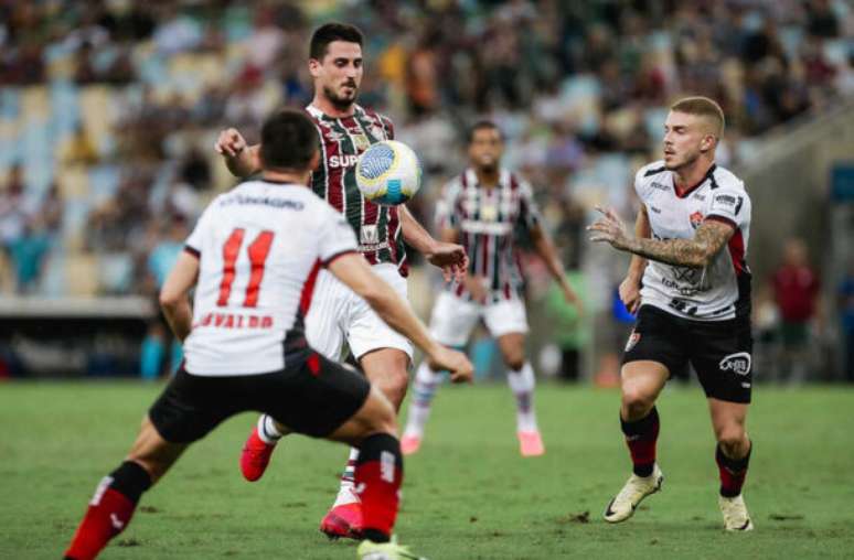Fluminense perde mais uma e segue sem rumo no Campeonato Brasileiro –