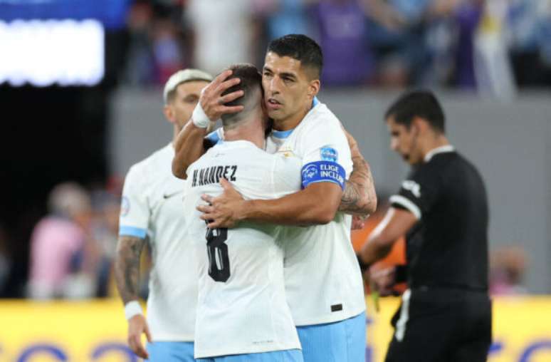 Suárez jogou nos 5 a 0 do Uruguai contra a Bolívia na Copa América (Photo by CHARLY TRIBALLEAU/AFP via Getty Images)